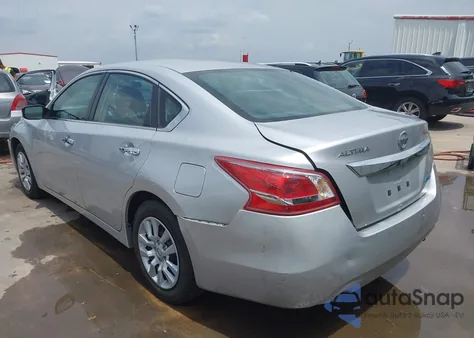2013 Nissan Altima 2.5 z USA, uszkodzony, nr VIN 1N4AL3AP6DC131405